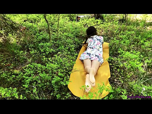❤️ டிண்டரில் உள்ள அந்நியன் என் பெண்ணை சுயஇன்பம் செய்து காடுகளில் உணர்ச்சிவசப்படுகிறான் ❌ ஆசன வீடியோ ta.porn-93.ru